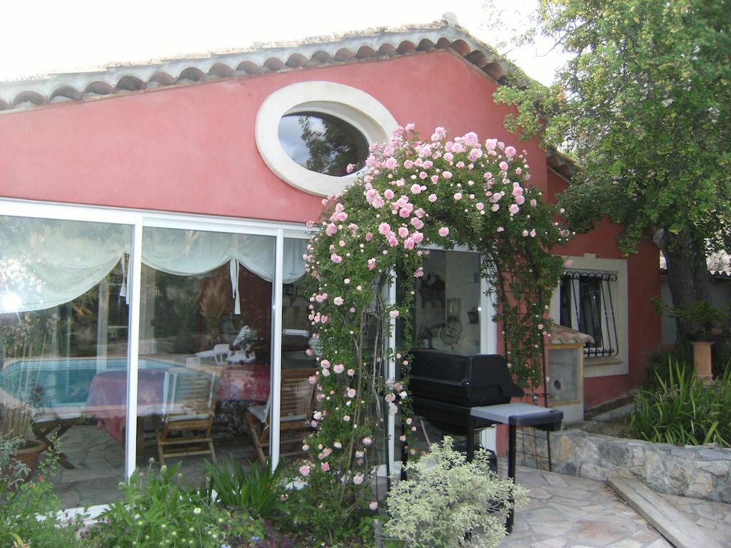 Lou Pero Mousco Hotel Saint-Paul-en-Foret Ngoại thất bức ảnh